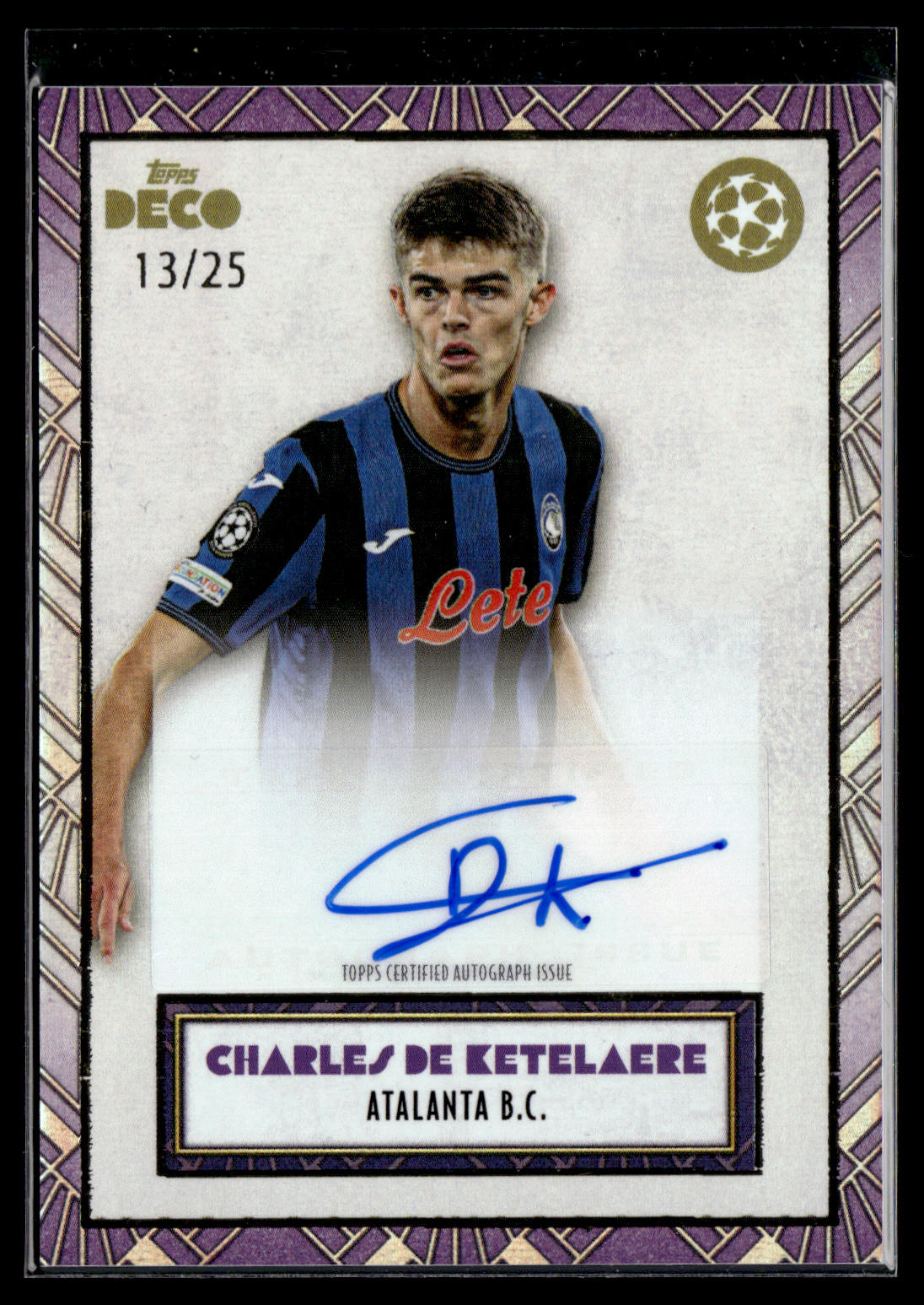 2024-25 Charles de Ketelaere 13/25 Autographe Topps Deco UEFA Club Competitions