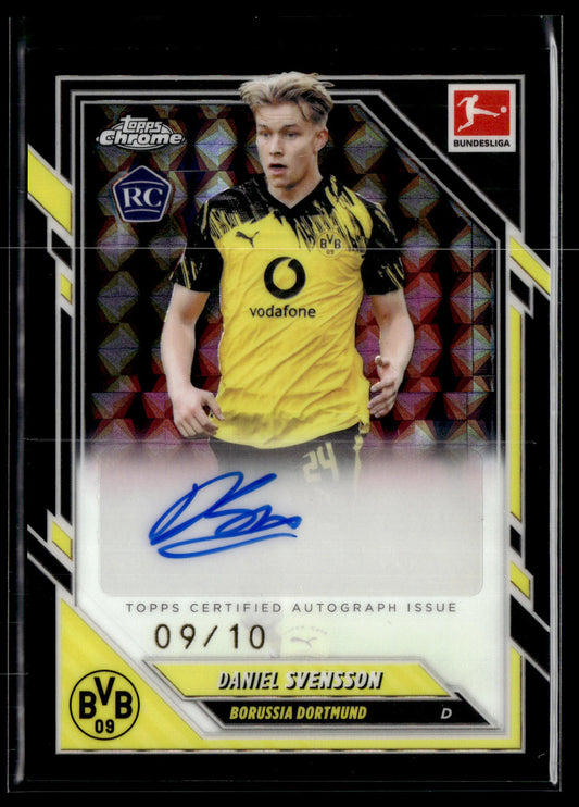 2025-26 Topps Chrome Bundesliga Daniel Svensson Auto Black Wave